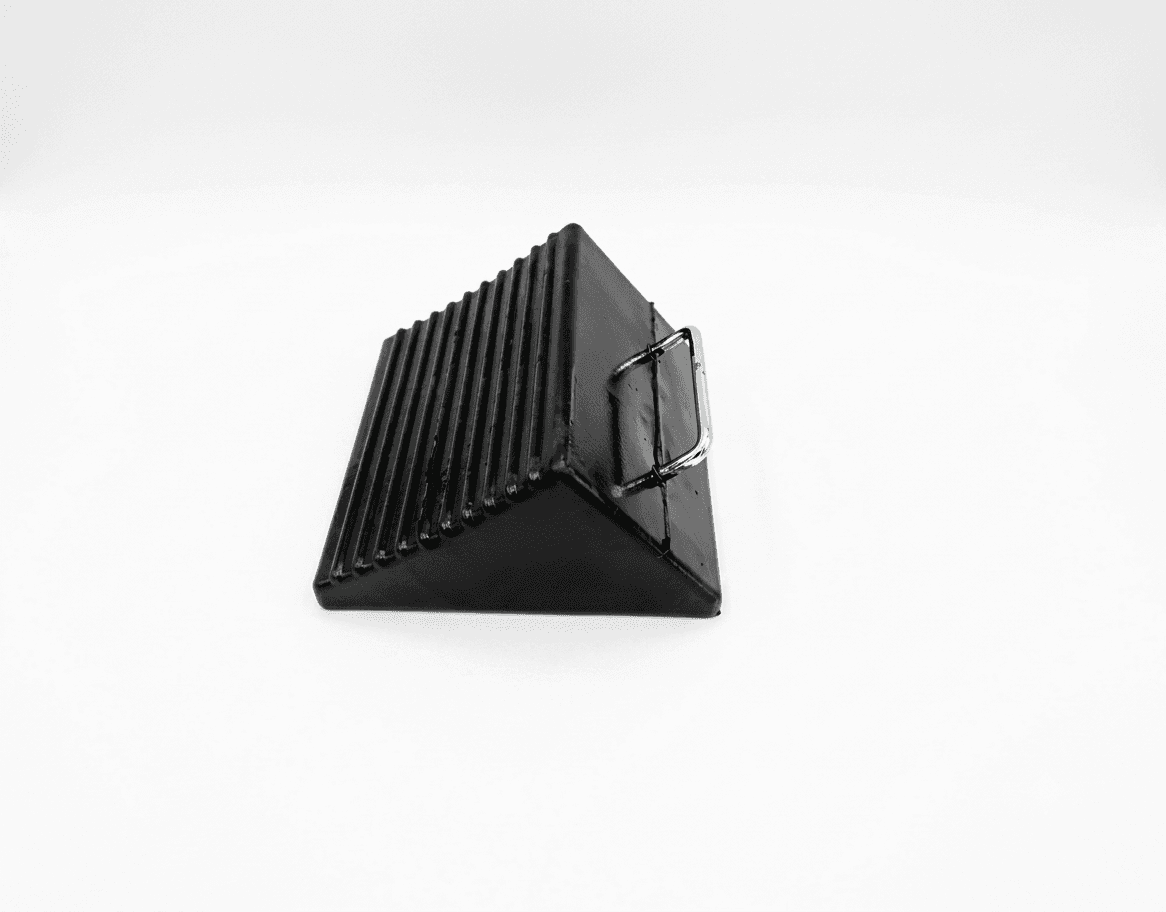 MOULDING COMPONENTS