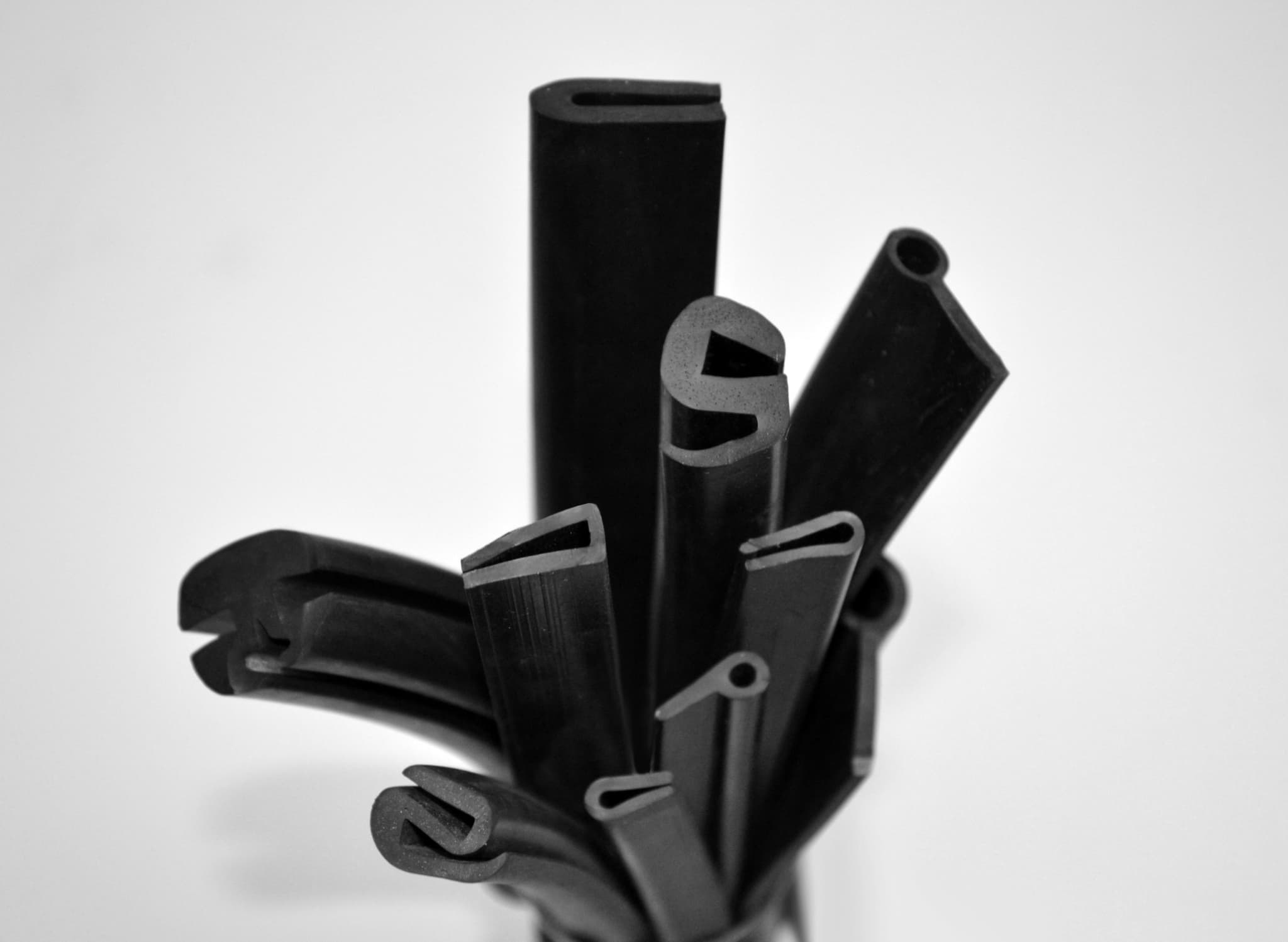 EDGE PROTECTOR